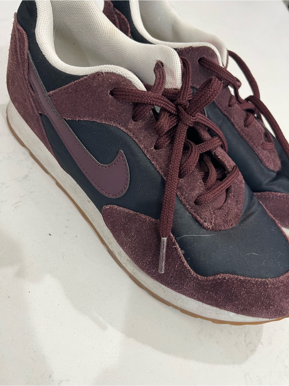 Nike Maroon & Black Low-Top Sneakers